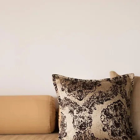 Style Lejlighed Lefkímmi
